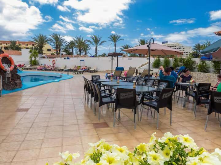 Apartment In Playa De Las Americas 1 Extérieur photo