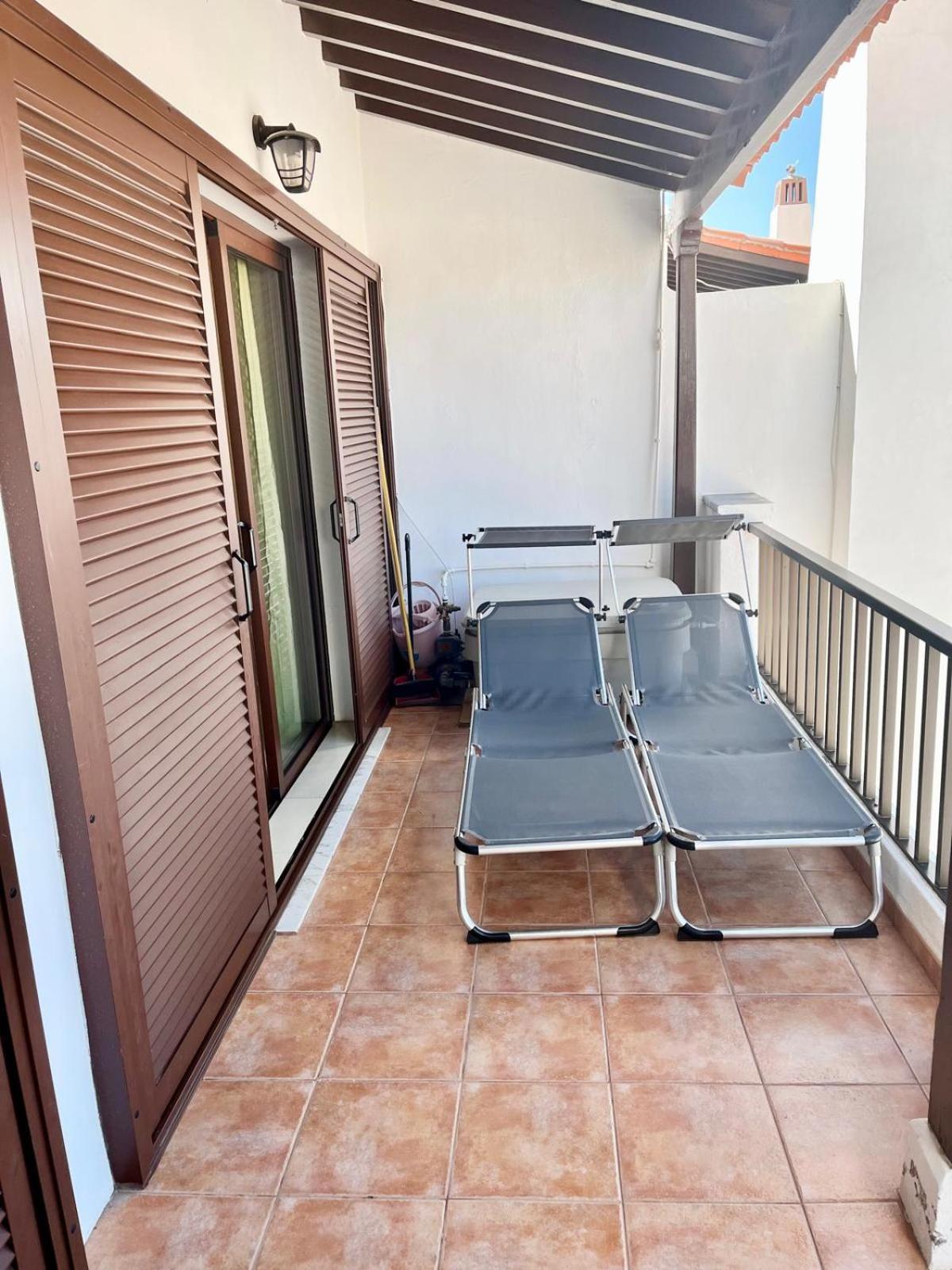Apartment In Playa De Las Americas 1 Extérieur photo
