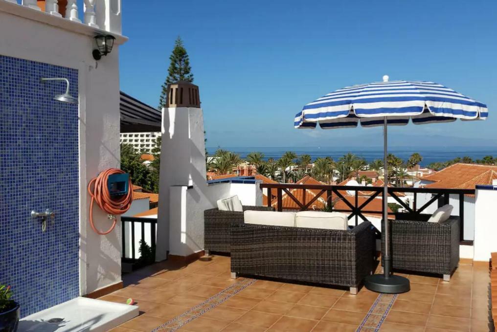 Apartment In Playa De Las Americas 1 Extérieur photo