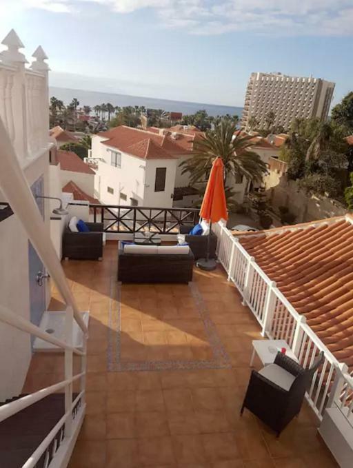 Apartment In Playa De Las Americas 1 Extérieur photo